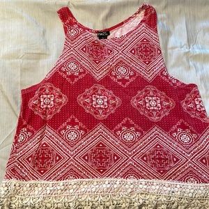 Rue 21, red and white, tank top with crochet fringe